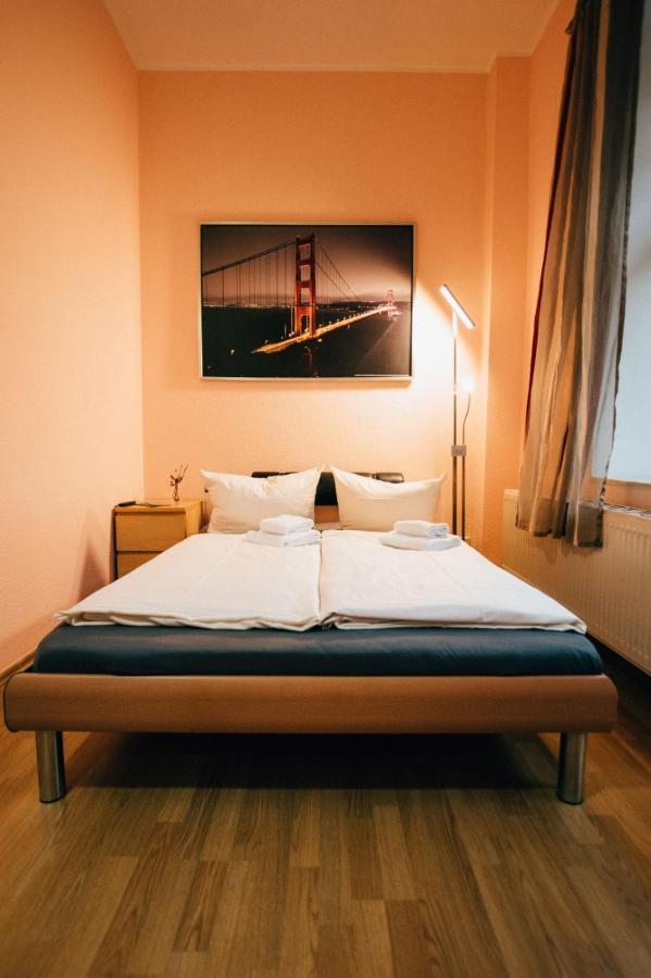 Hotel My Bed เดรสเดน ภายนอก รูปภาพ